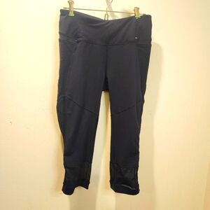 CALIA Women's Black Capri Athletic Leggings size M